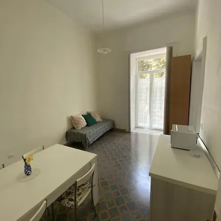 Casa Morghen 92 Vomero San Martino